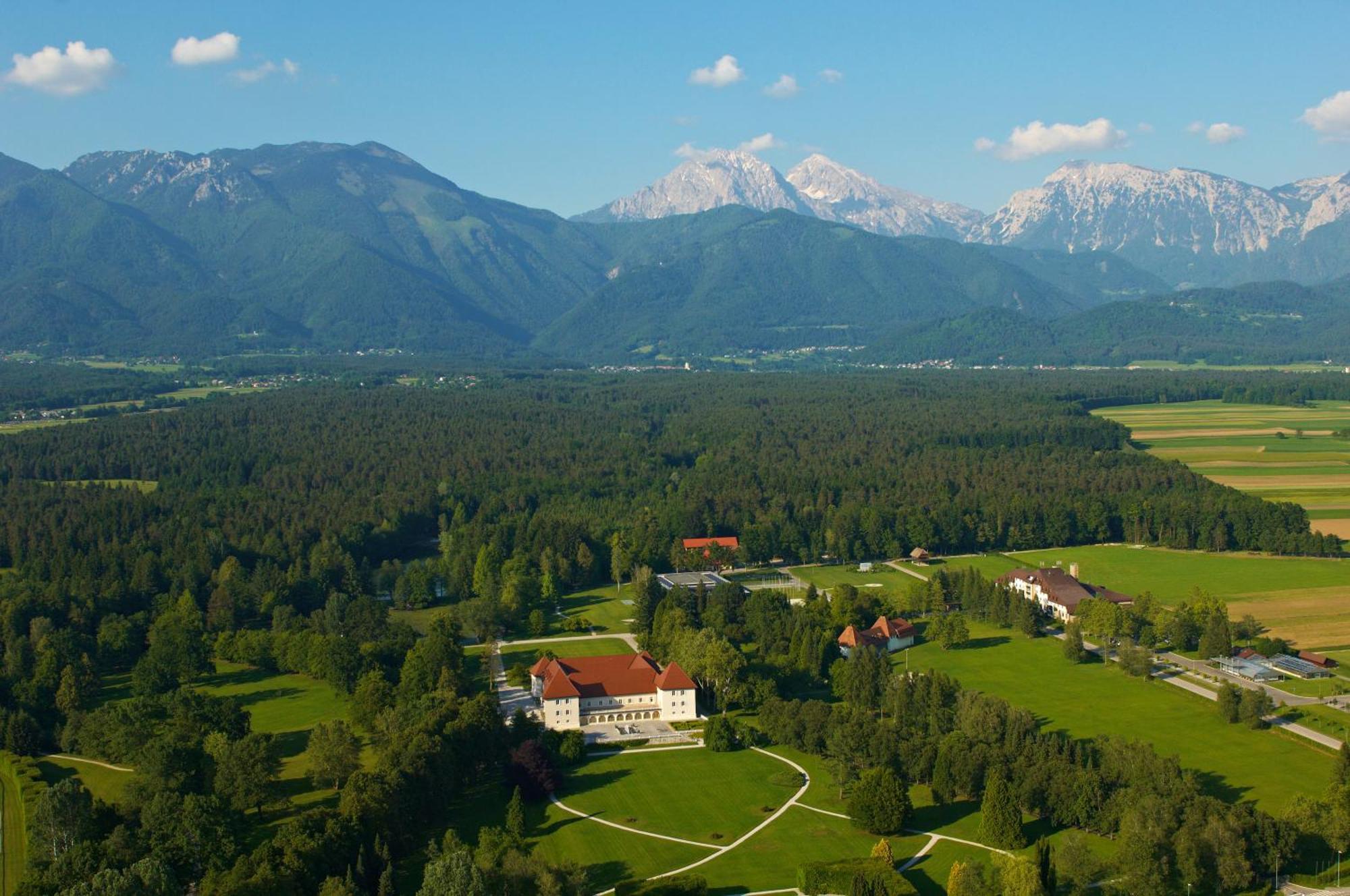 Elegans Hotel Brdo Kranj Ngoại thất bức ảnh