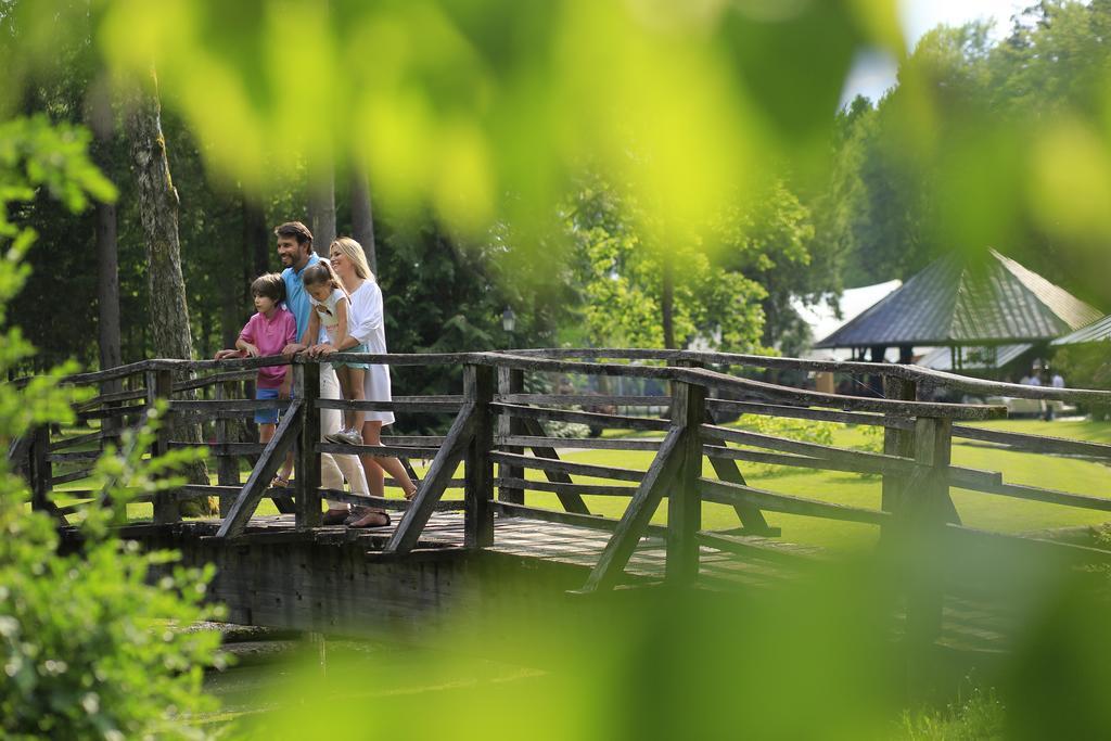 Elegans Hotel Brdo Kranj Ngoại thất bức ảnh