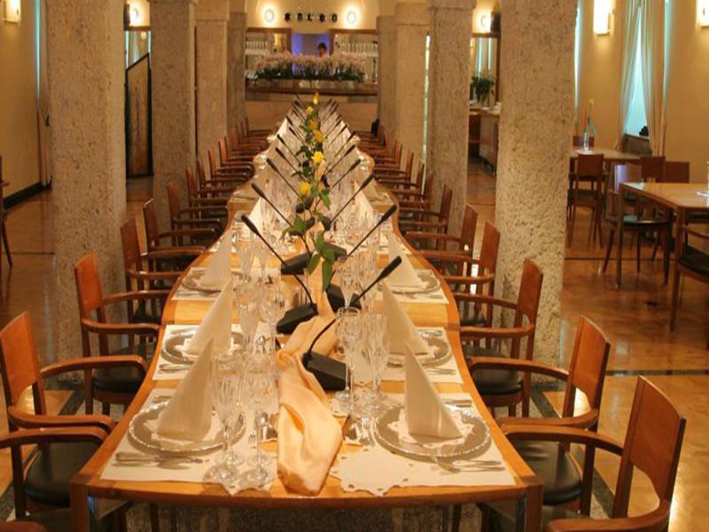 Elegans Hotel Brdo Kranj Ngoại thất bức ảnh